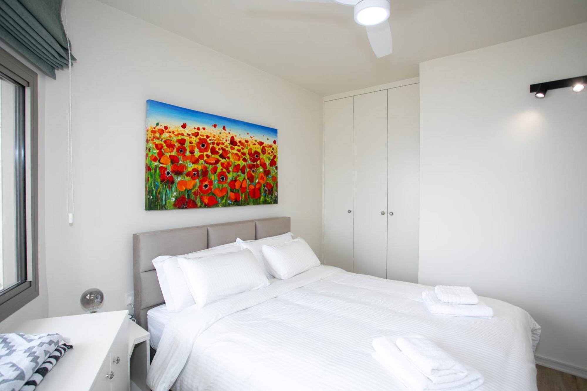 Palmove Luxurious Beachfront Apt Larnaca Exterior photo