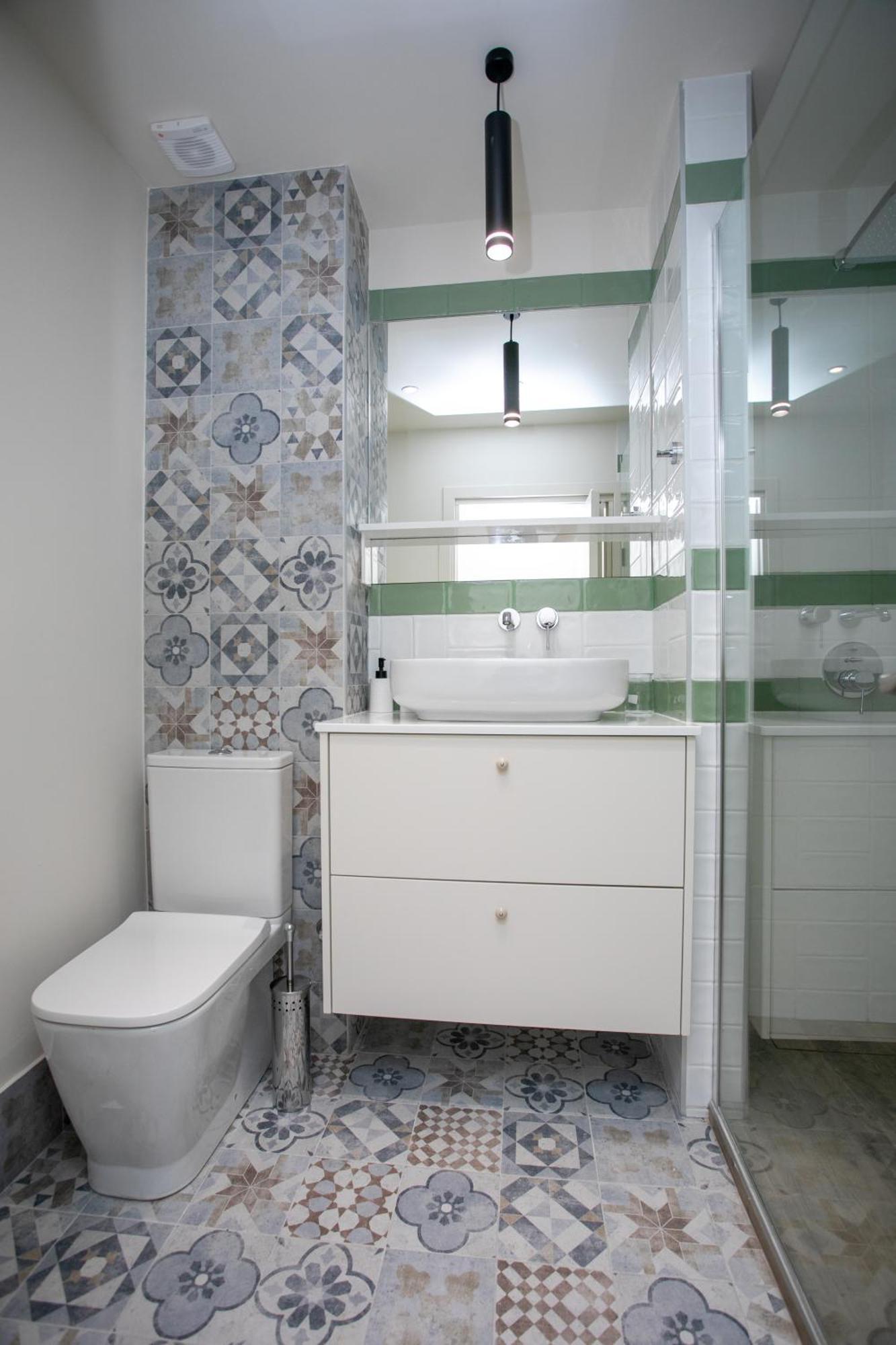 Palmove Luxurious Beachfront Apt Larnaca Exterior photo